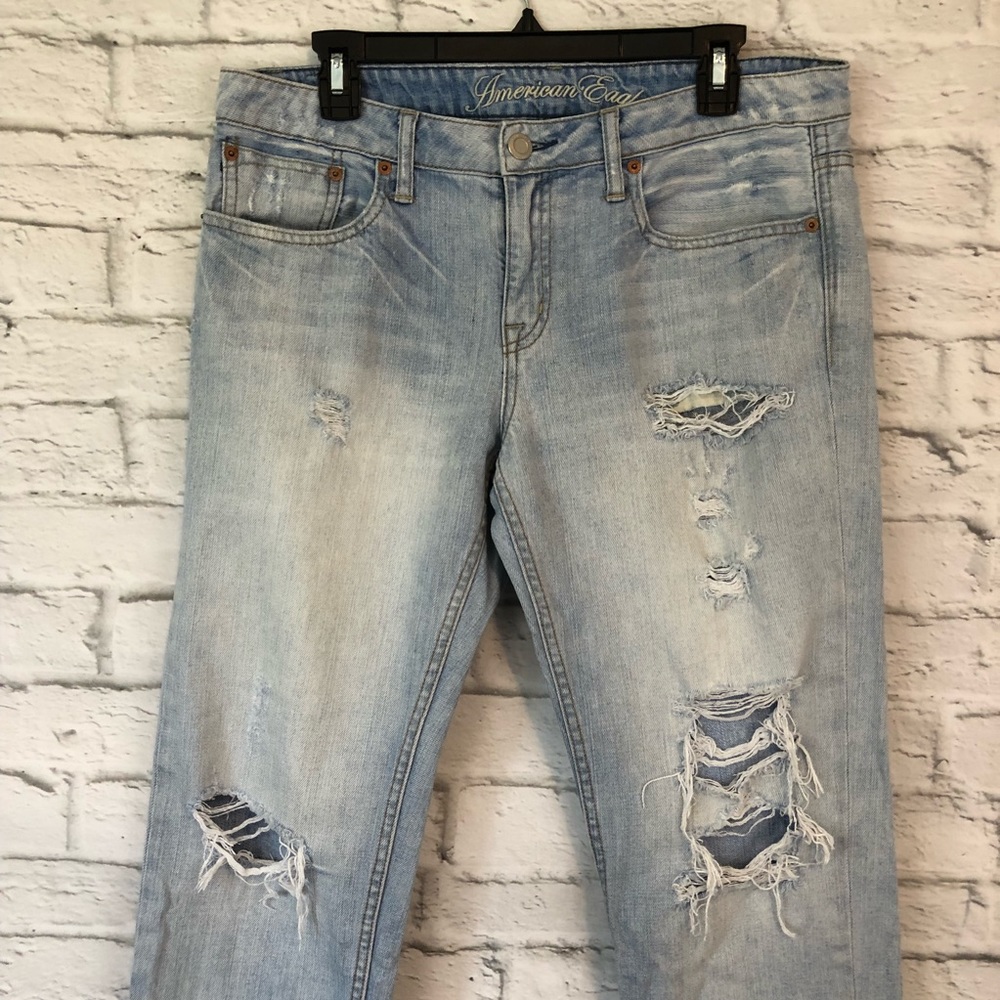 American Eagle crop boyfriend jeans size 8